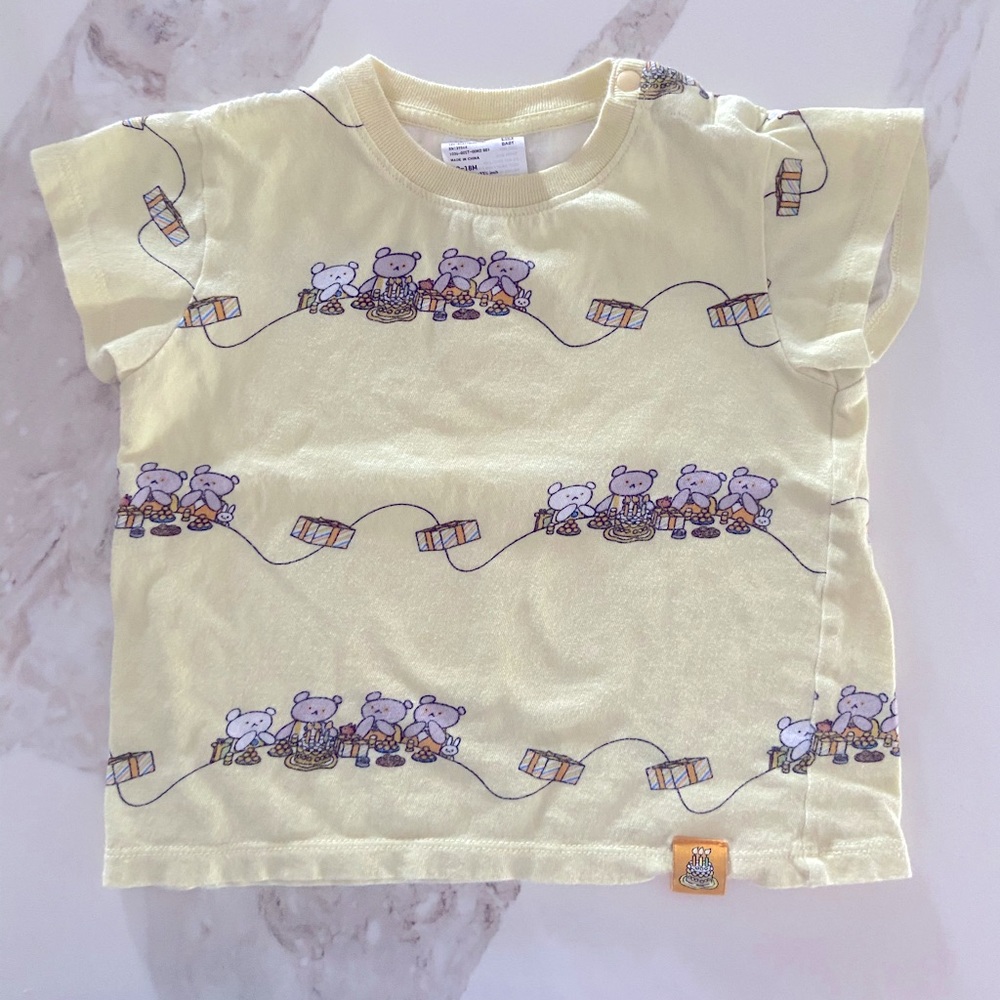 Uniqlo Shirt